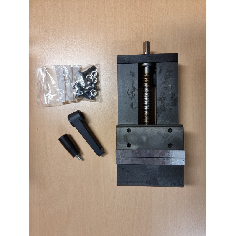 EMCO MASCHINENSCHRAUBSTOCK Breite 110 mm incl. T-Nutenstein M8